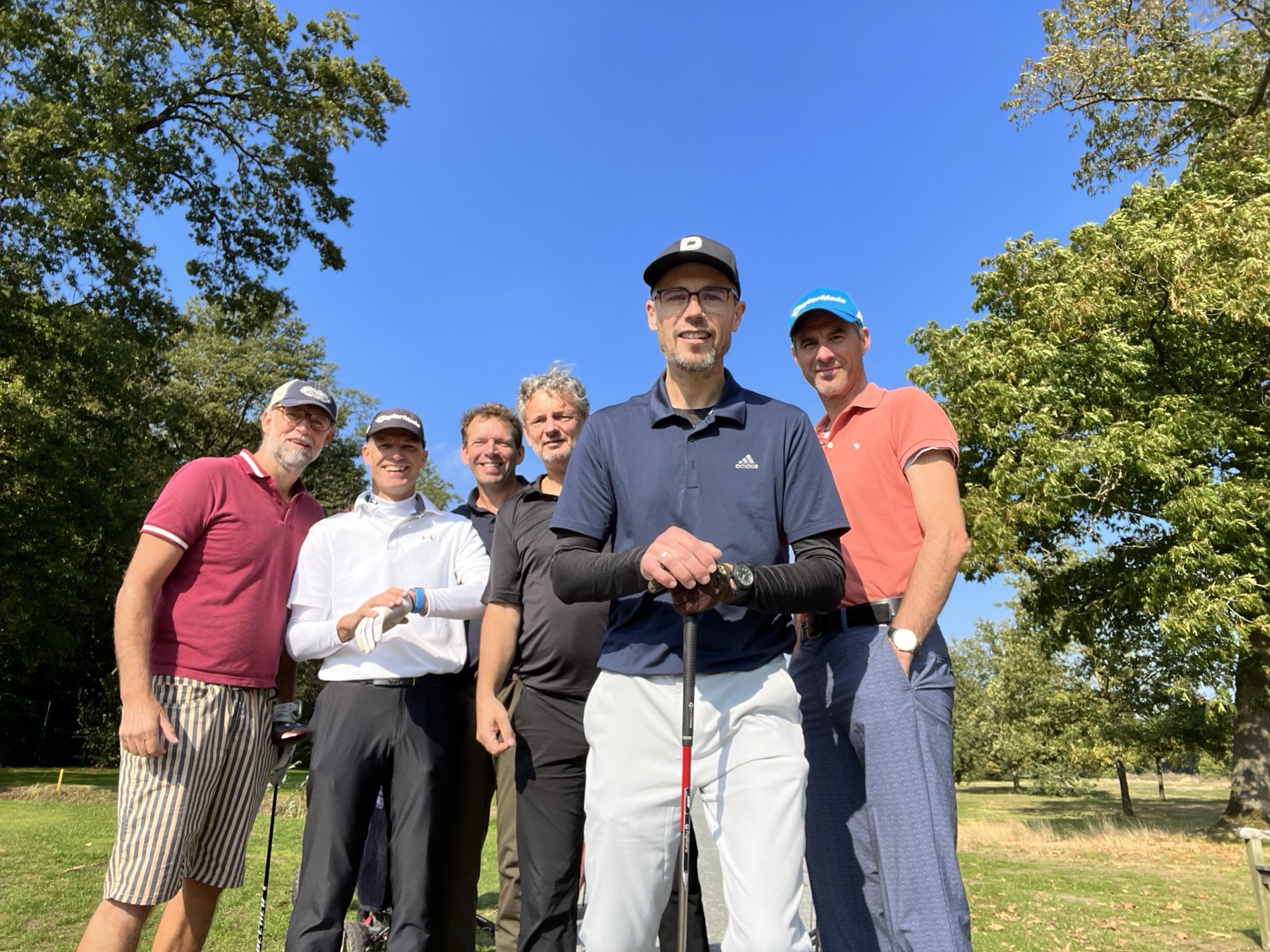 Groepsfoto zeven spelers